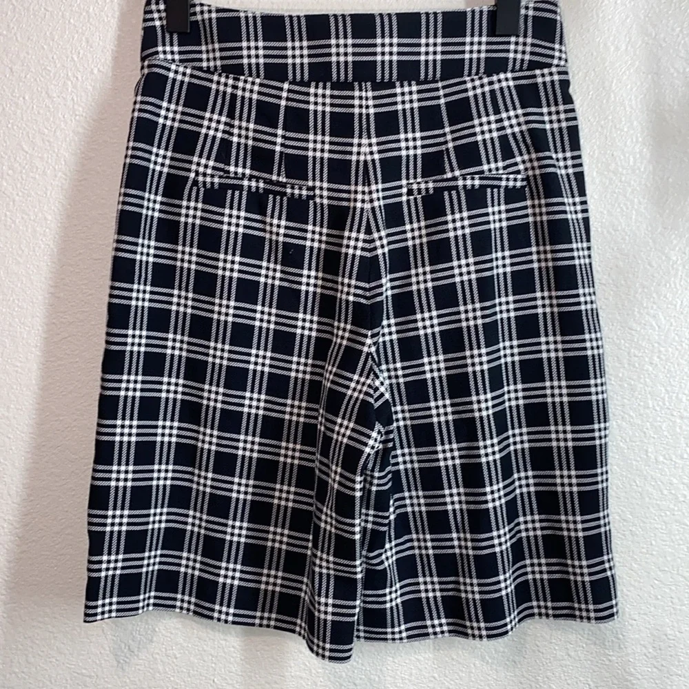 VERONICA‎ BEARD Saira Check Culotte Shorts In Black White Black, size 2 - Picture 9 of 14